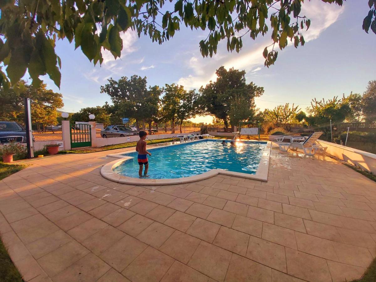Kaja House Apartments Lozovac Kültér fotó