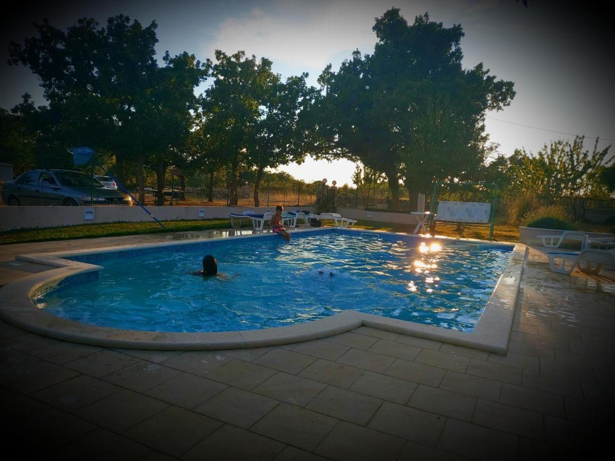 Kaja House Apartments Lozovac Kültér fotó