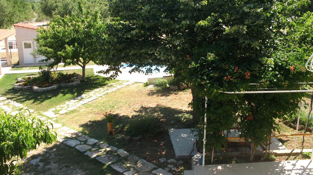Kaja House Apartments Lozovac Kültér fotó