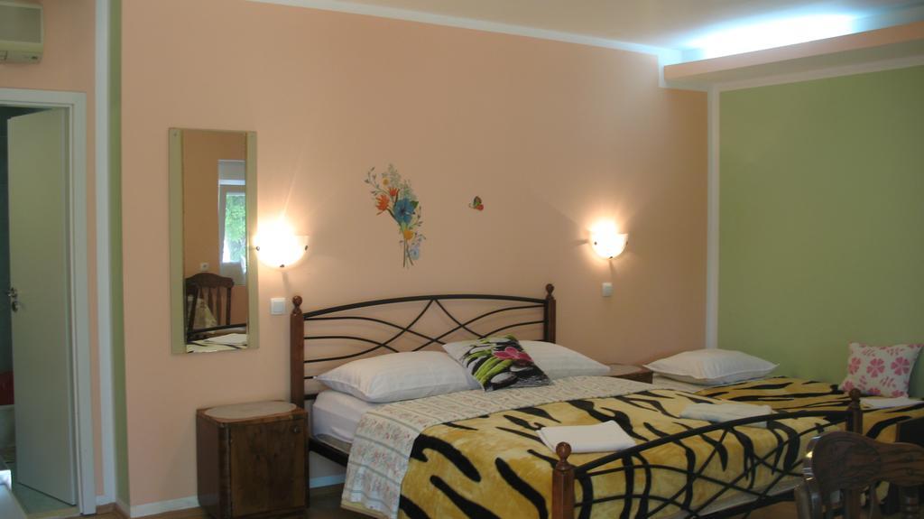 Kaja House Apartments Lozovac Kültér fotó