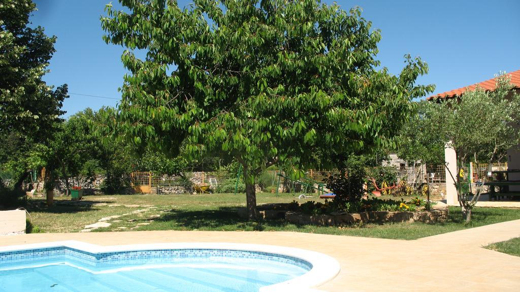 Kaja House Apartments Lozovac Kültér fotó