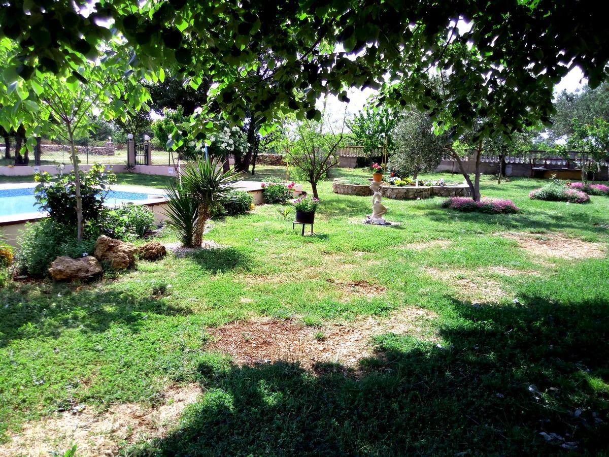 Kaja House Apartments Lozovac Kültér fotó